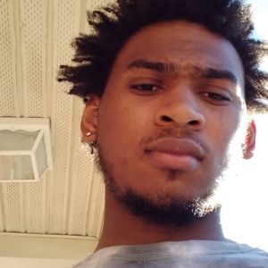 Meet your Posher, Zackesis